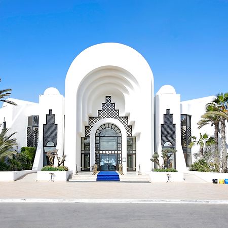 Radisson Blu Palace Resort & Thalasso, Djerba Mezraia Exterior foto The main entrance of the hotel
